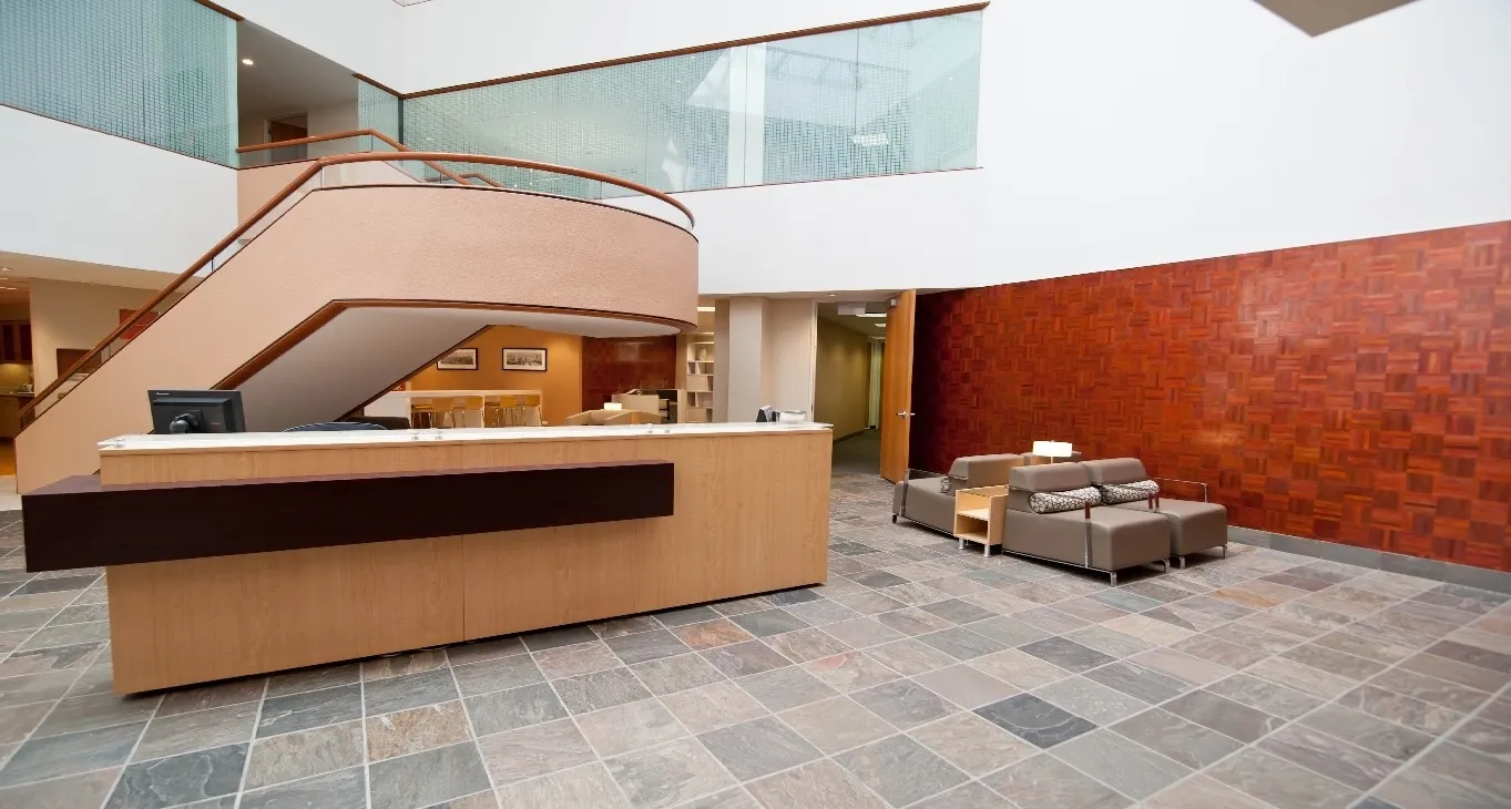 200 South Wacker Drive — photo 2 of 9