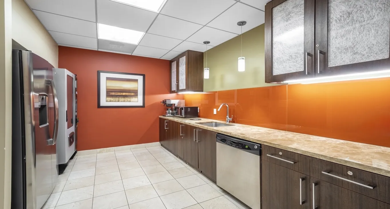 Business center 20 F Street Private office — 20 F Street