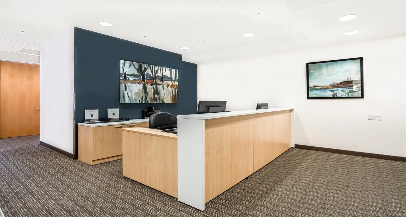 505 Montgomery Street — photo 2 of 8