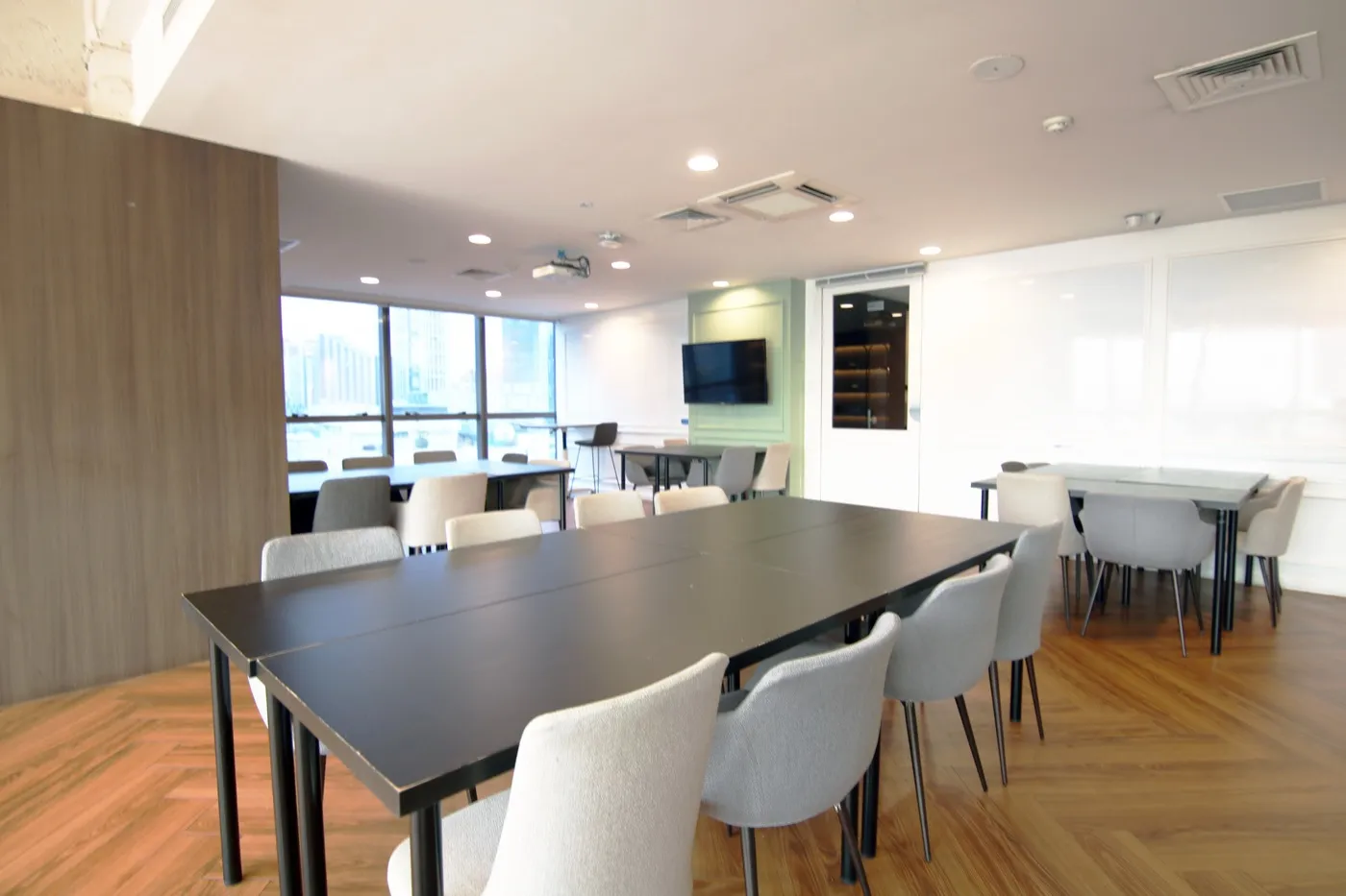Business center Marina Bay Rent office Marina Bay — photo 10