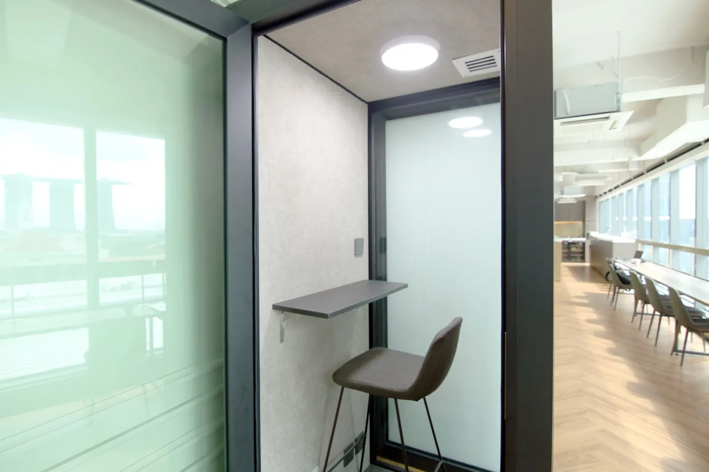 Business center Marina Bay Rent office Marina Bay — photo 2