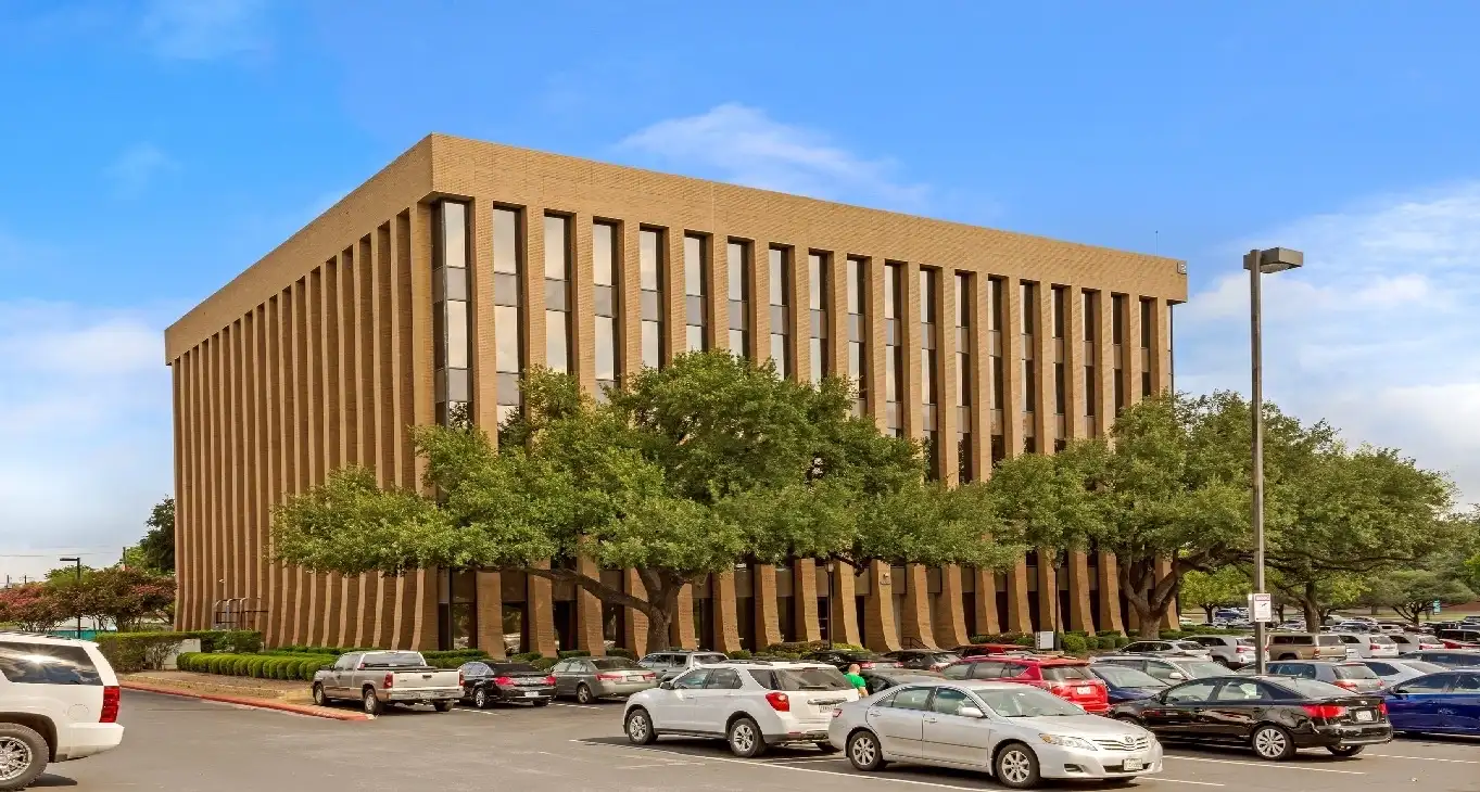 Business center 7600 Chevy Chase Drive 7600 Chevy Chase Drive — photo 3 of 19