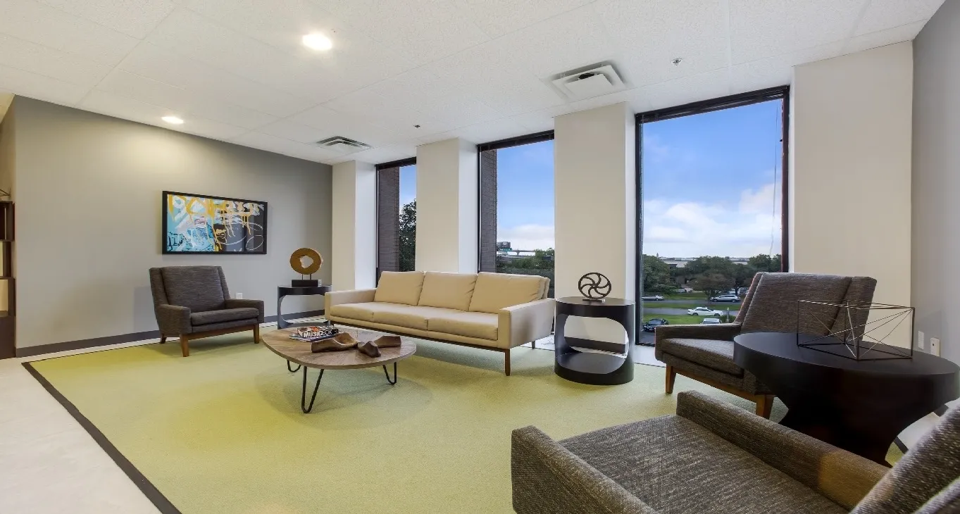 Business center 7600 Chevy Chase Drive 7600 Chevy Chase Drive — photo 11 of 19