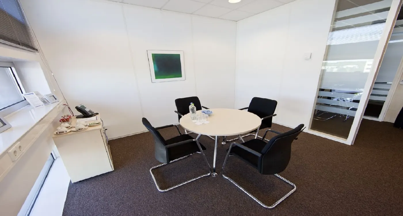 Kantoorruimte — Busplein 36-38, Almere