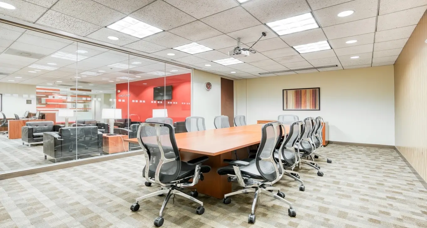 Office & retail space · Gotera · 1500 m² — photo 8 of 9