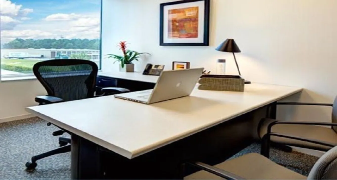 Business center Interstate 45 North Interstate 45 North — photo 11 of 12