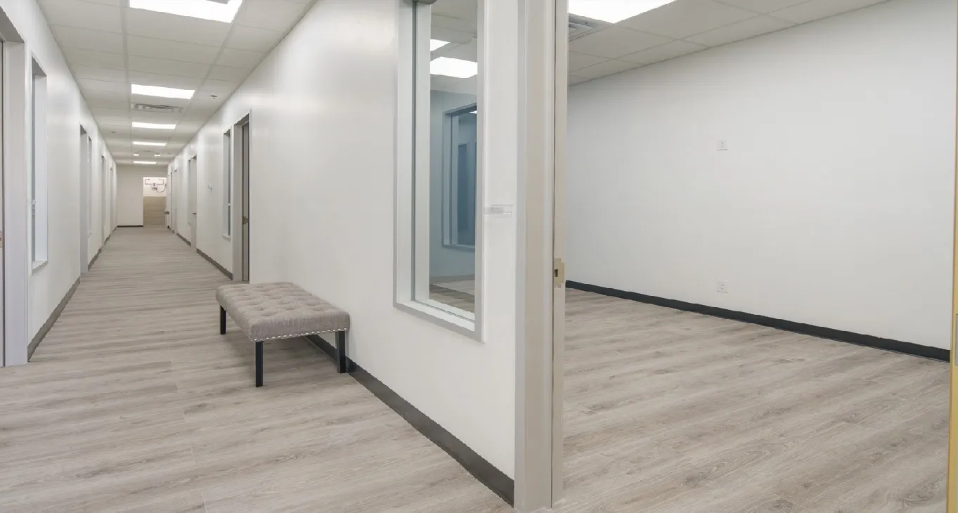 Centre d'affaires Marsh Lane 2414 Marsh Lane 2414 — photo 9 of 10