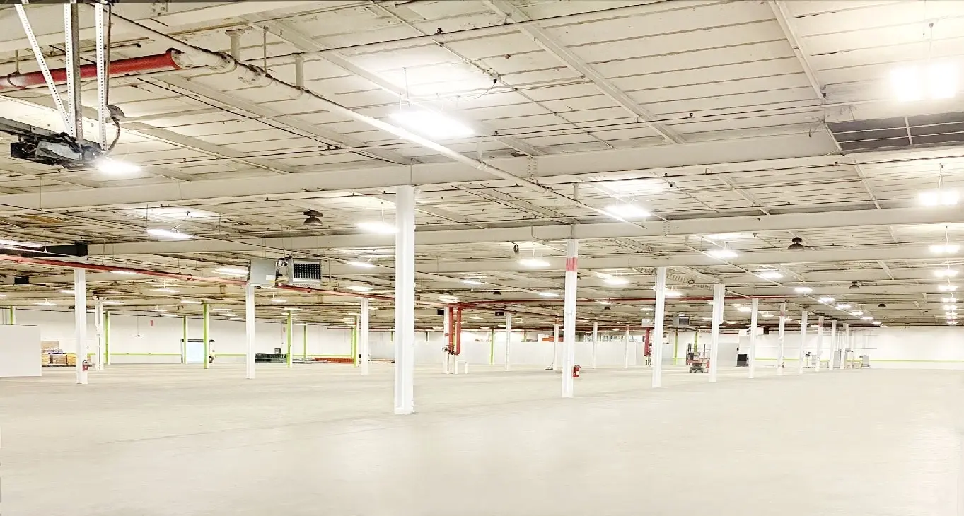 Business center McCormick Blvd, 7080 Private office — McCormick Blvd, 7080