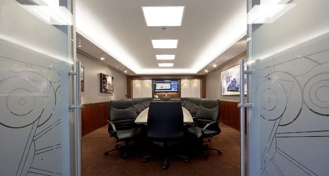 Privatbüro — 155 North Wacker Drive
