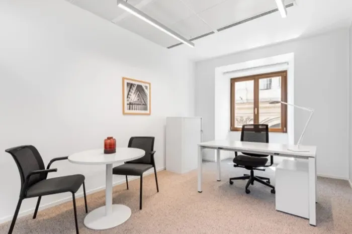Pejabat persendirian — 967 Hornblend Street