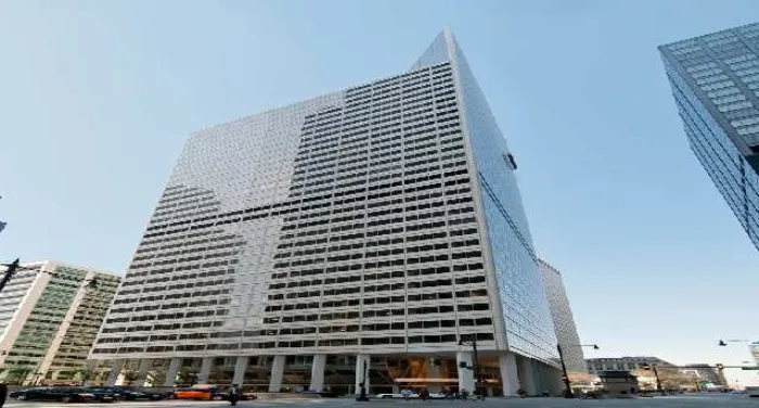 200 South Wacker Drive — photo 4 of 8