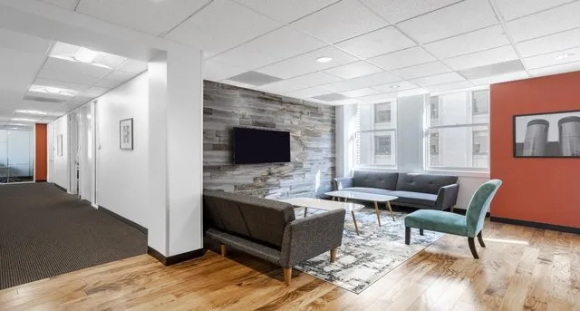 315 Montgomery Street — photo 2 of 5