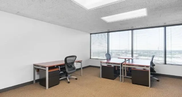 Biuro prywatne — 363 N Sam  Pkwy E