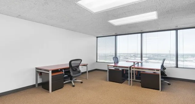 363 North Belt — photo 4 of 8