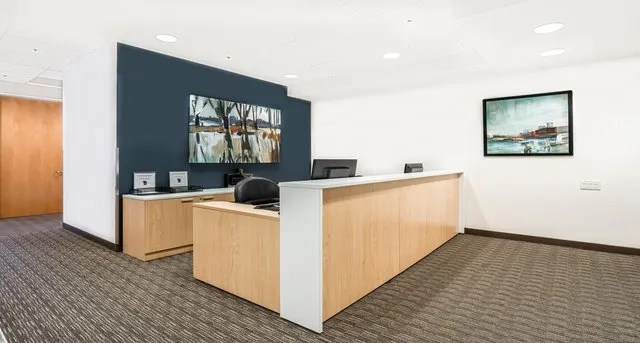 505 Montgomery Street — photo 2 of 8