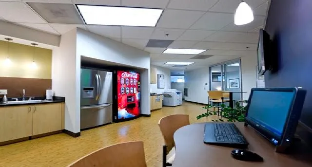 525 North Tryon St, Suite 1600 — photo 4 of 8
