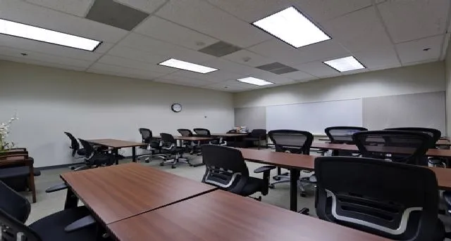 Oficina privada — 5430 LBJ Freeway