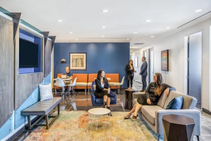 Diamondview Tower — photo 10 of 10