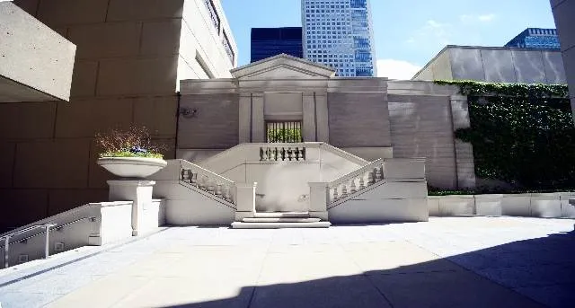 77 W Wacker Drive — photo 6 of 8