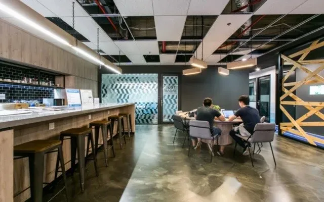 6 Raffles Quay, Raffles Quay 6, Singapore 048580 — office space for rent, photo 2