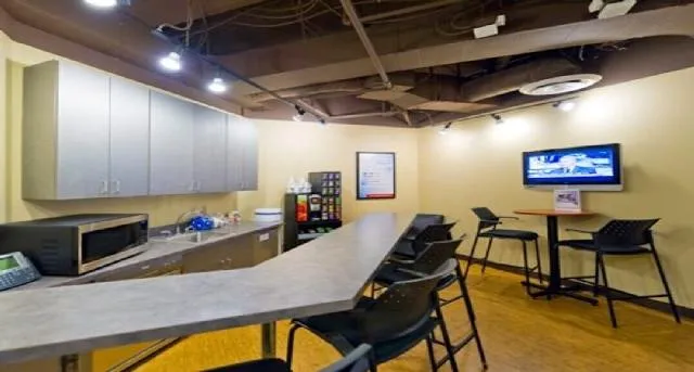 999 18th Street, Suite 3000 — photo 4 of 8