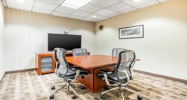 Office & retail space · Gotera · 1500 m² — photo 6 of 9