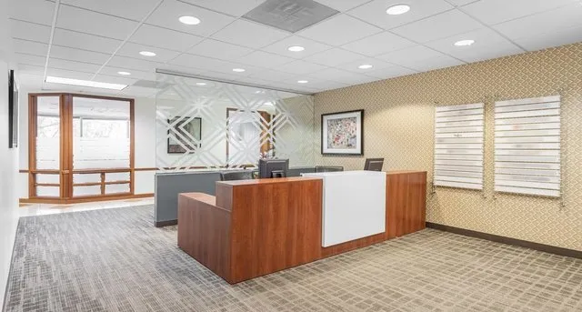 Glenridge Highlands One — photo 2 of 8