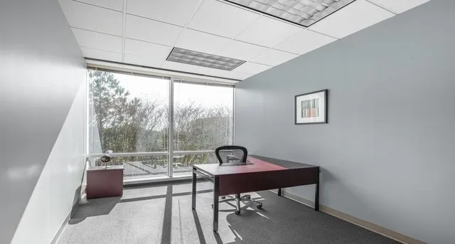 Glenridge Highlands One — photo 3 of 8