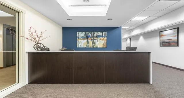 Mixed-use building · Aware · 20–700 m² — photo 2 of 8