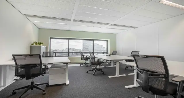 Millennium Tower — foto 6 van 12