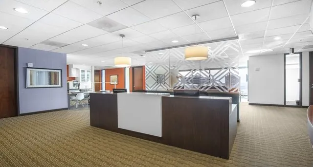 One Alliance Center — photo 2 of 8