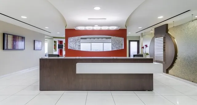 Sepulveda Center — photo 2 of 7