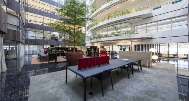 Atrium — foto 12 van 12