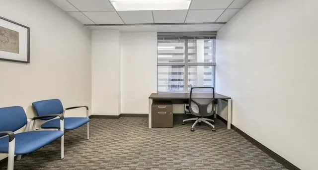 Office building · Cazanchis · 7000 m² — photo 3 of 6