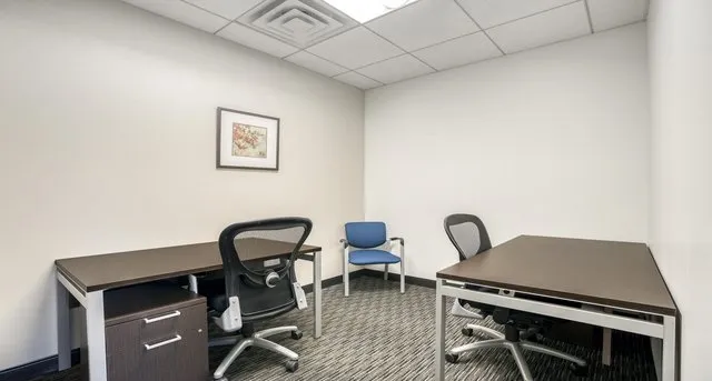 Office building · Cazanchis · 7000 m² — photo 4 of 6