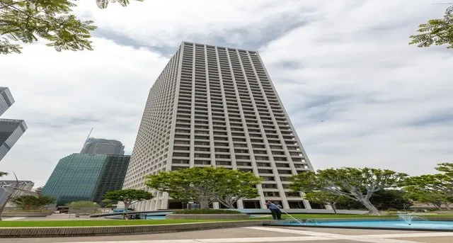 Union Bank Plaza — photo 8 of 8