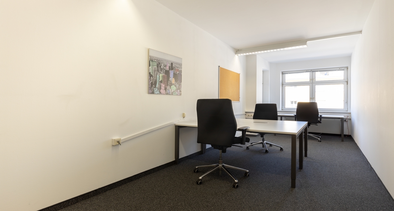 Rahim Plaza De CPDL - ON HOLD — photo 2 of 2